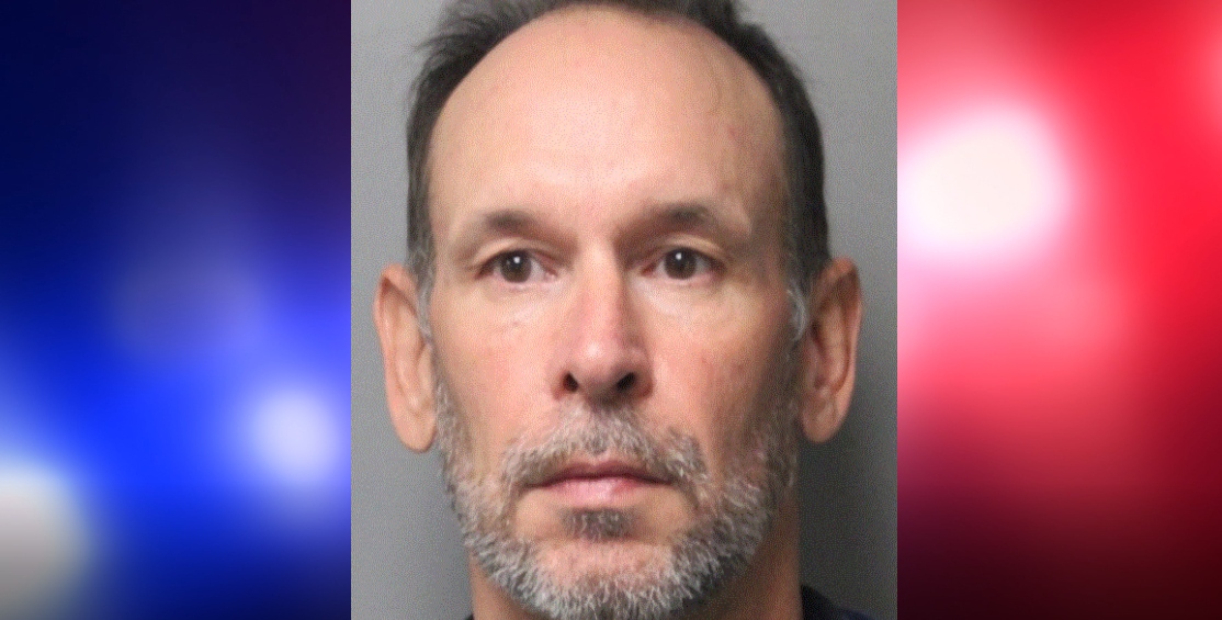 Georgetown man wanted on felony weapons charges