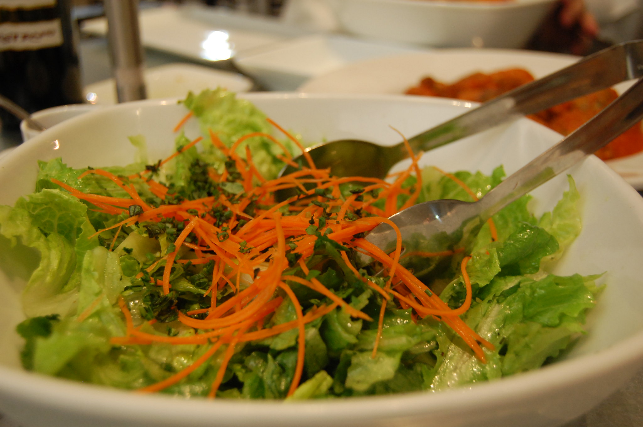 CDC: Listeria outbreak linked to packaged salads