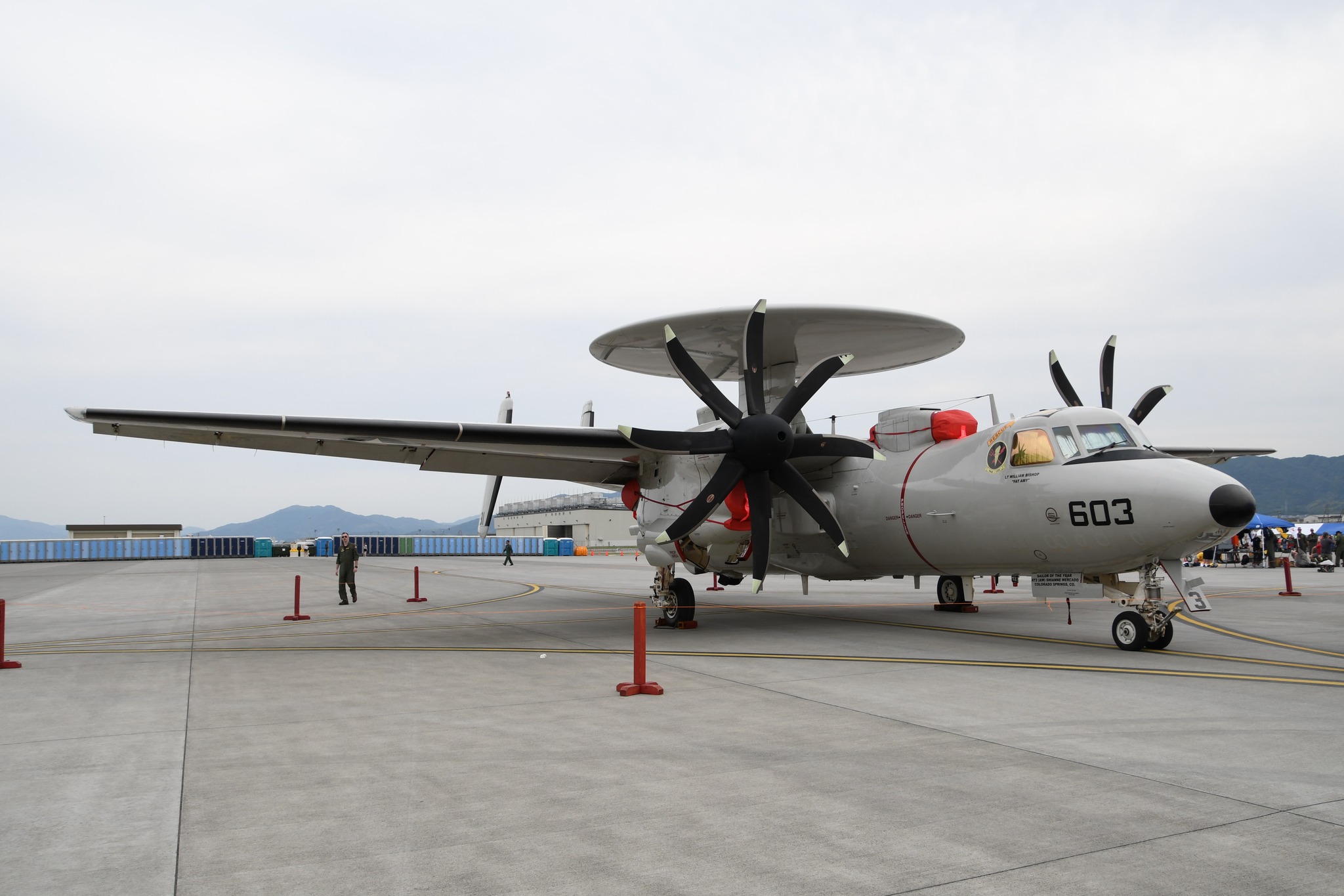 Navy E2-D Hawkeye Crash In Chincoteague Bay | 1 Fatality / 2 Rescued