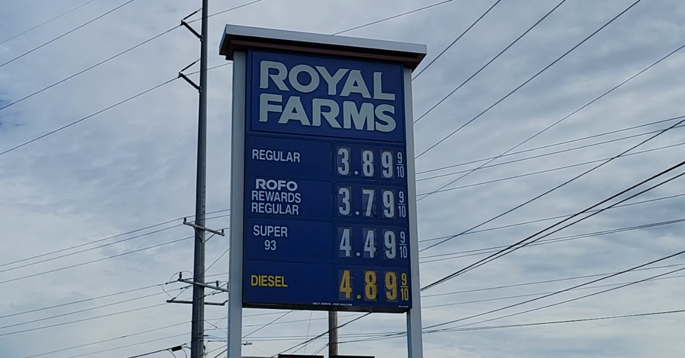 Gas prices continue to go down across Delaware