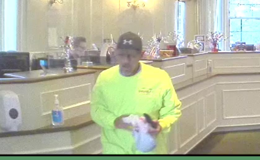 Laurel Police investigating bank robbery
