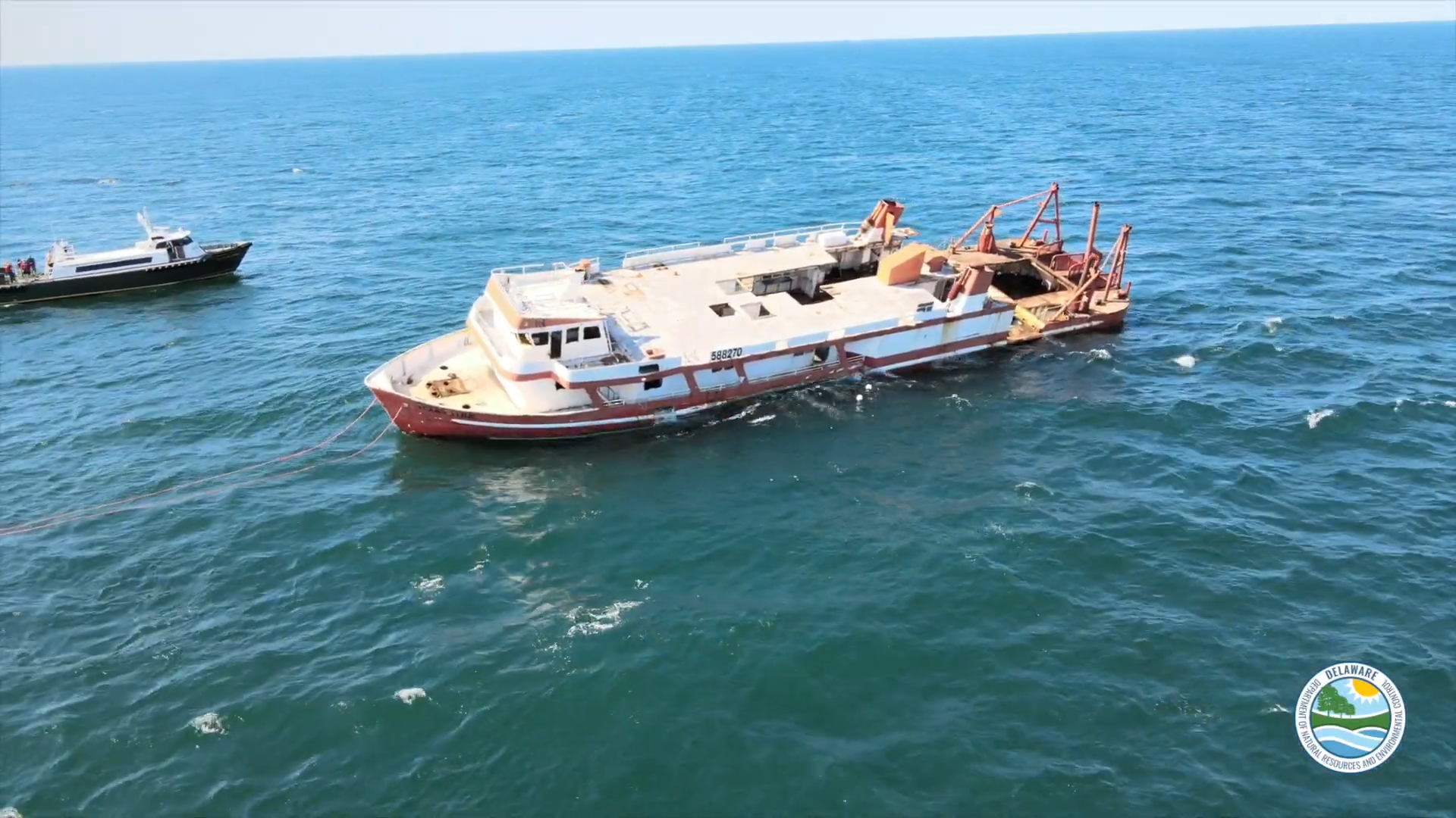 DNREC sinks “Texas Star” to create artificial reef system