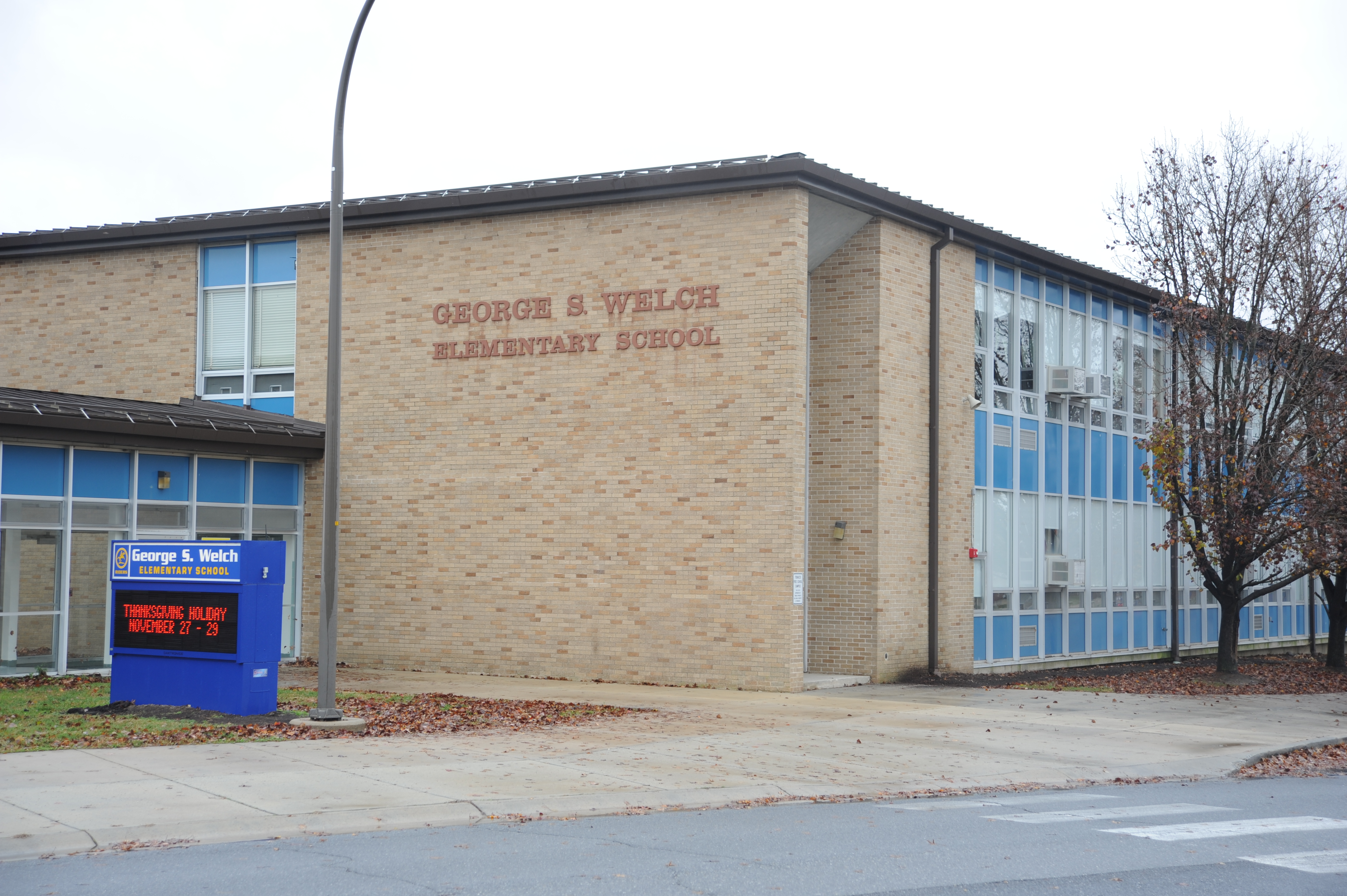 DOVER AFB SCHOOLS EVACUATED