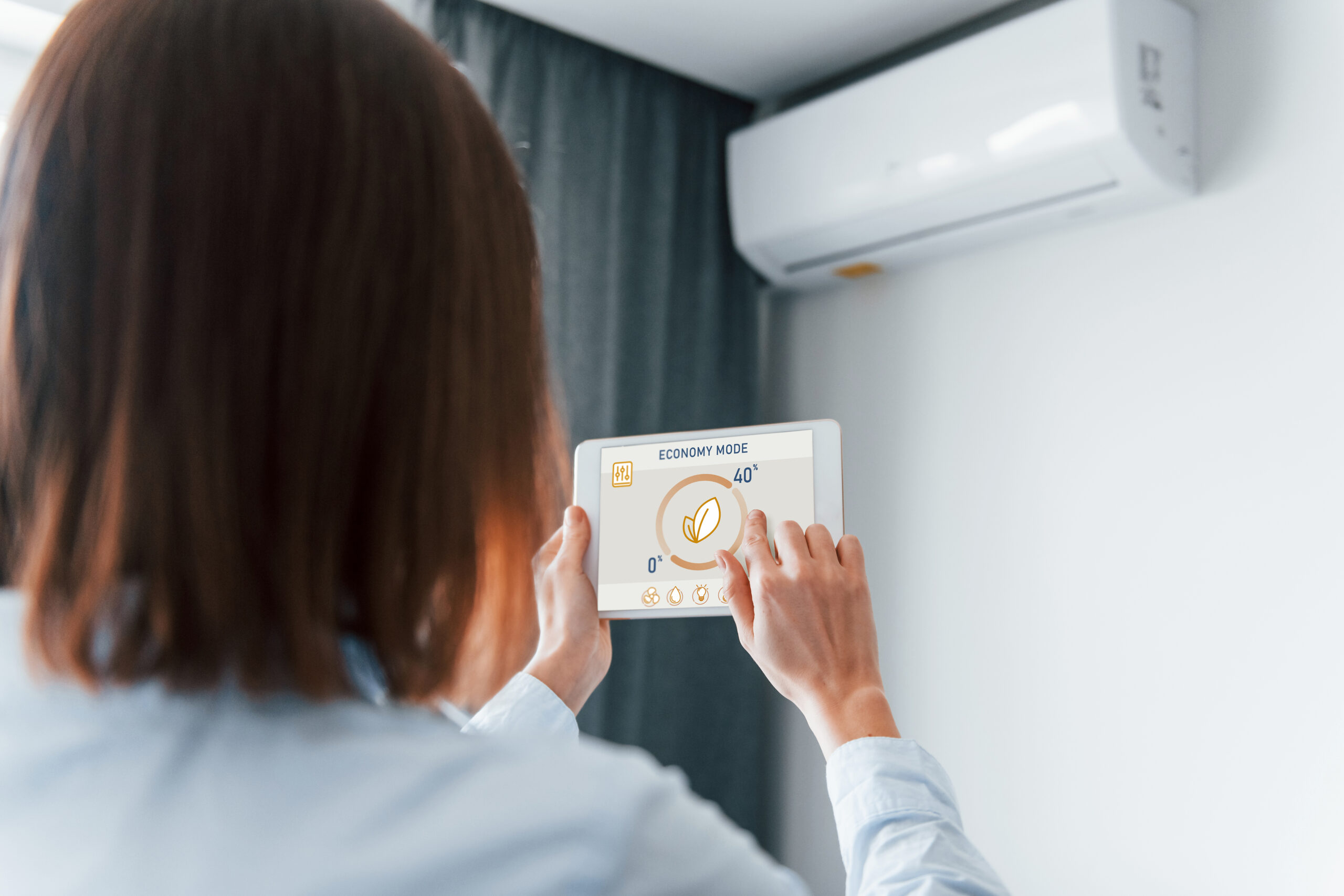 Berlin Encourages Residents to Cut Energy Use During Afternoon Peak