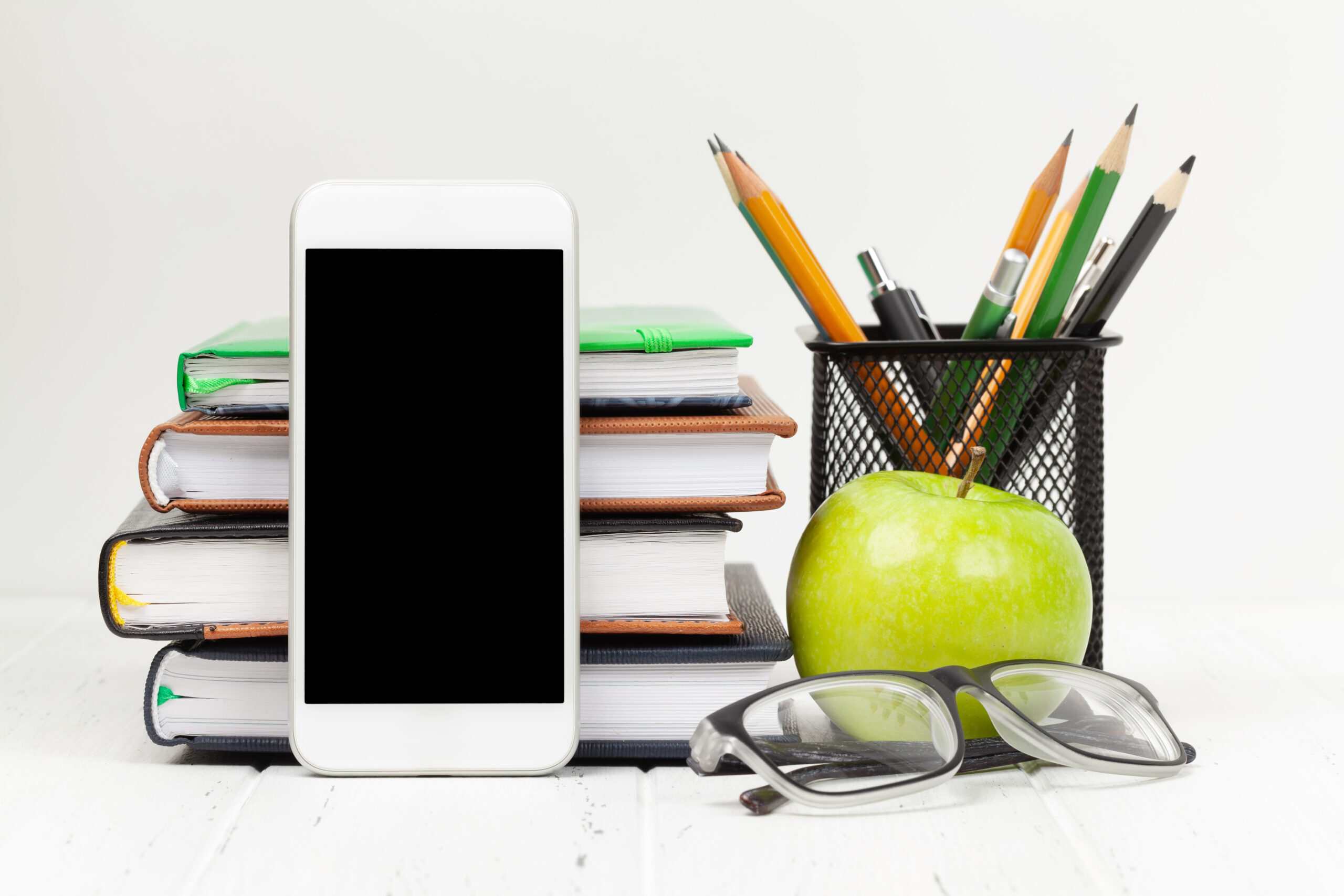 VIRGINIA BANS STUDENT PHONE USE DURING SCHOOL HOURS UNDER NEW STATE LAW