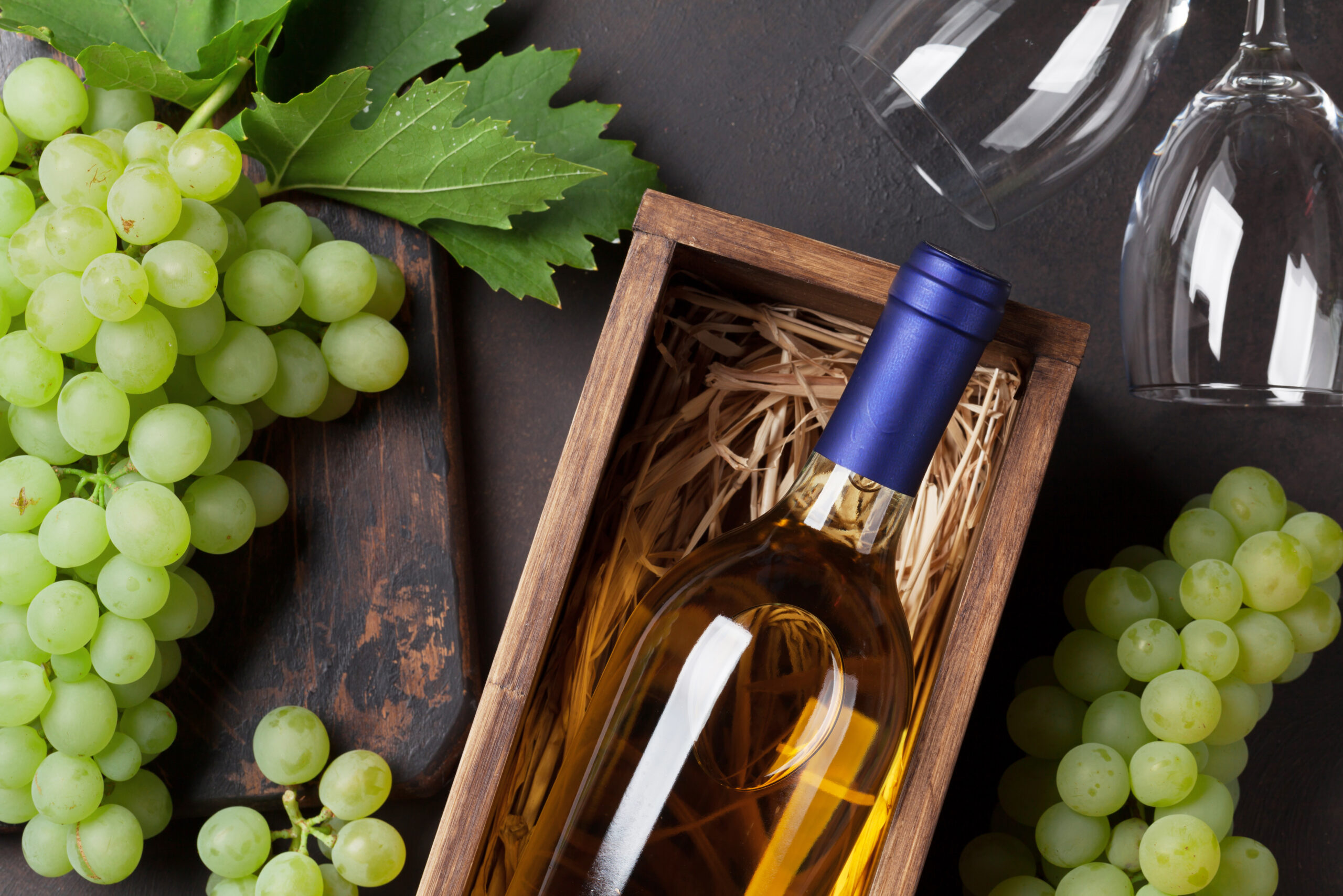 DELAWARE LEGALIZES DIRECT WINE SHIPMENTS TO RESIDENTS