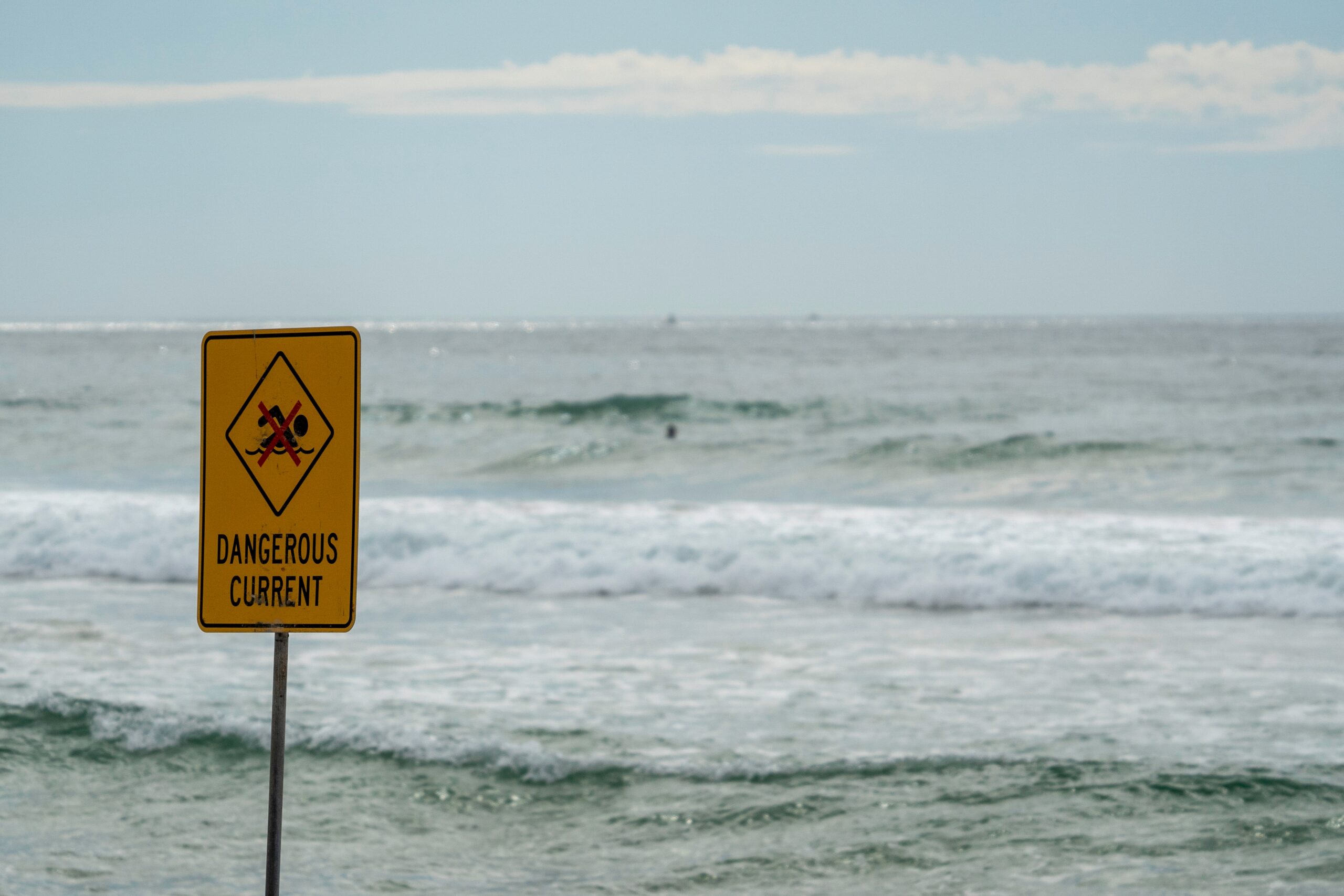 HURRICANE ERIN OFFSHORE BRINGS STRONG RIP CURRENTS TO MARYLAND’S EASTERN SHORE