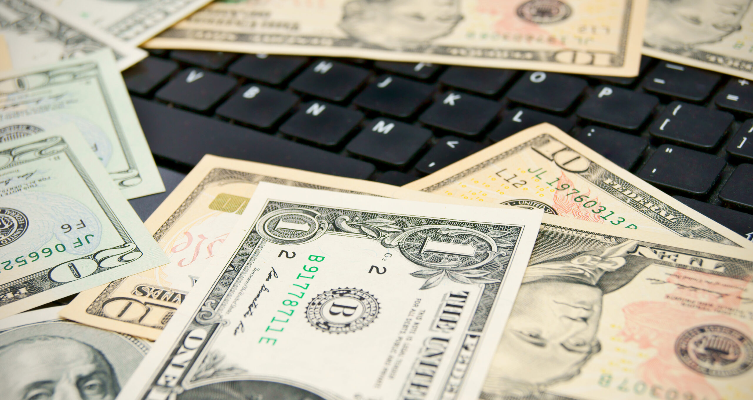 FTC WARNS OF RISE IN CHARITY SCAMS AHEAD OF GIVING TUESDAY