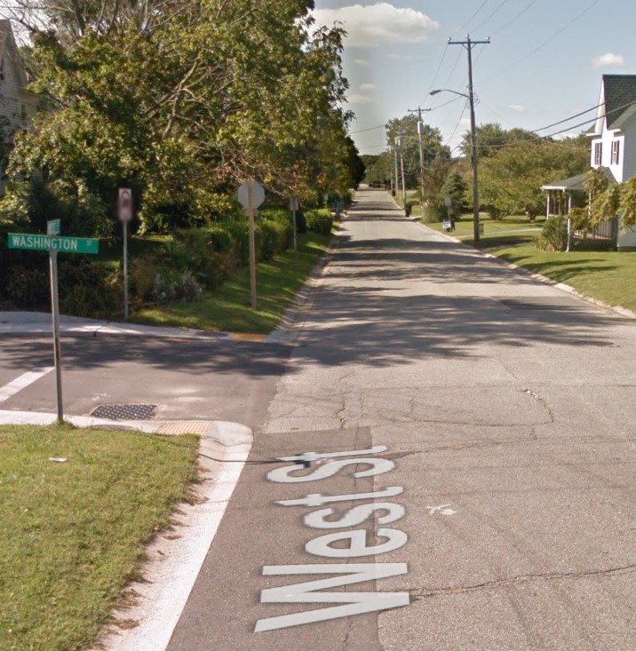 BERLIN CLOSES SECTION OF WEST STREET AS WATER CREWS WORK TO REPAIR ACTIVE LEAK