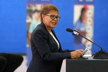LA Mayor Demands Olympic Leader Resign Over Epstein Associate Ties