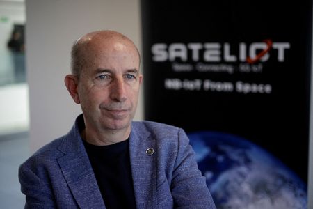 Spanish Companies Team Up for Historic Private 5G Satellite Launch Mission