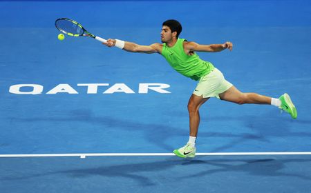 Alcaraz Survives Scare in First Match Since Completing Career Grand Slam
