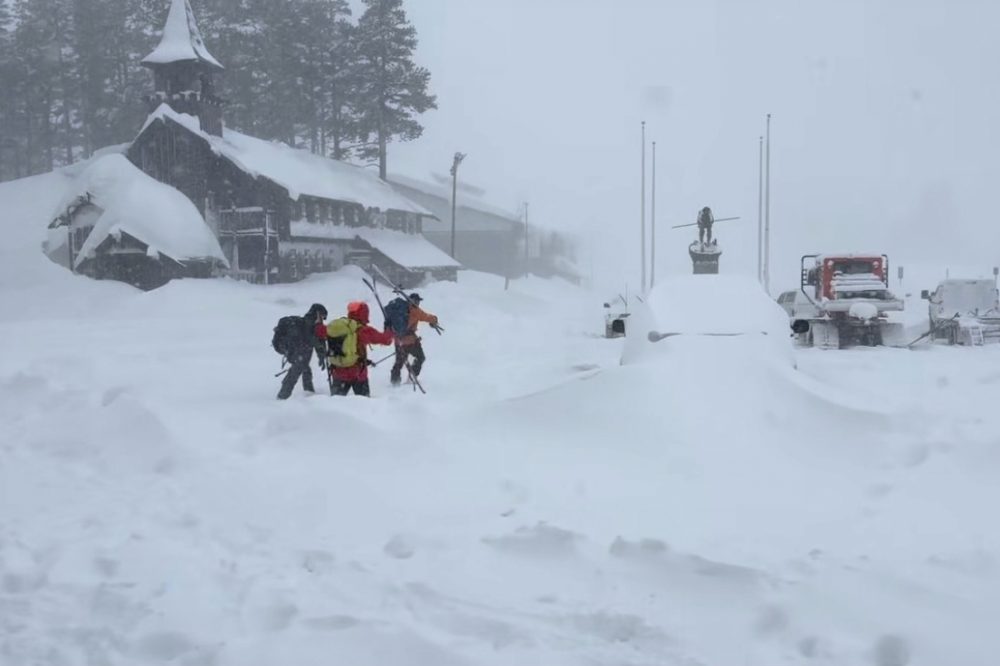 6 Skiers Rescued From California Avalanche, 9 Still Missing in Storm