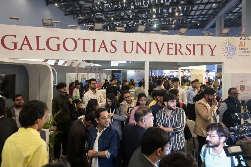 University Kicked Out of AI Summit After Falsely Claiming Chinese Robot as Own