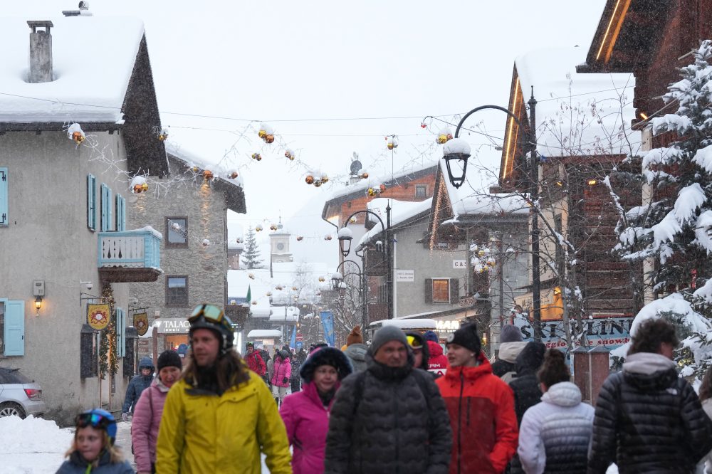 Olympic Games Dampen Shopping Sales in Italian Mountain Town