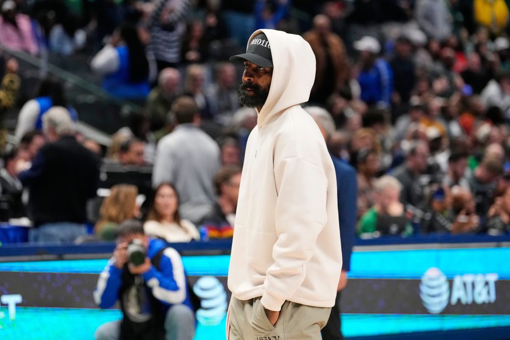 Mavericks Star Kyrie Irving Out for Entire Season Due to Knee Injury