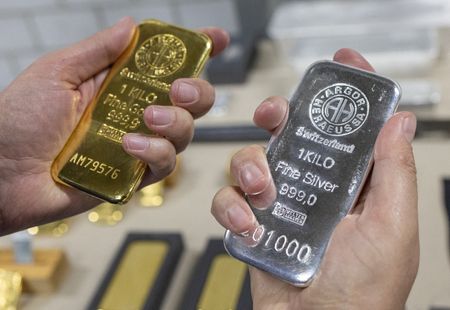 Copper Prices Jump 2.2% as Investors Buy the Dip, Tech Stocks Recover