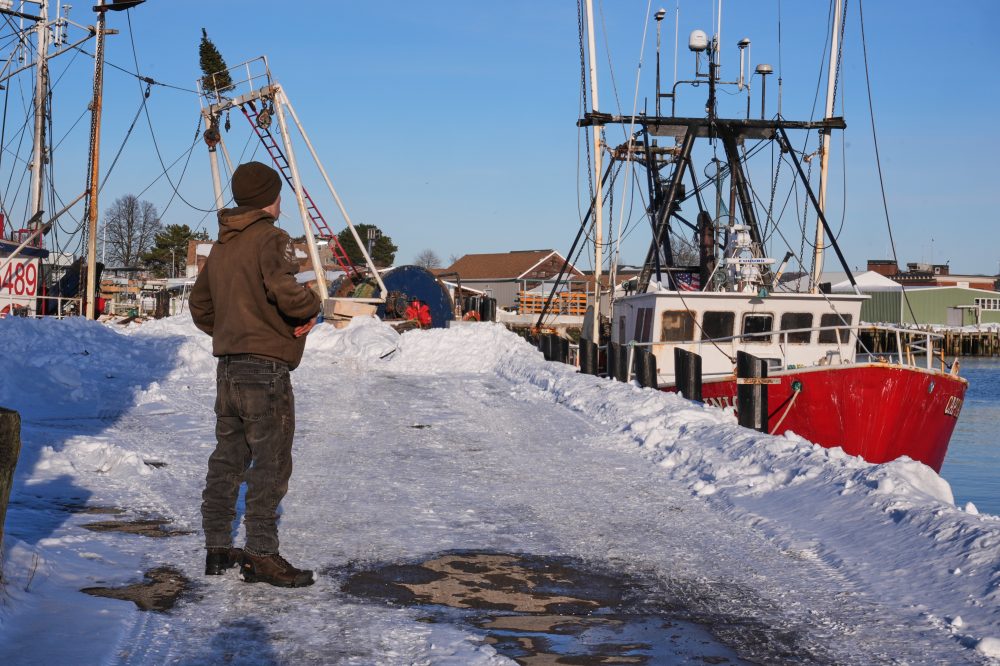 Search Teams Use Advanced Tech to Locate Sunken Fishing Vessel Off Massachusetts Coast