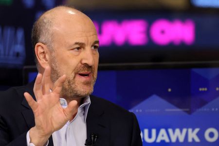 Investment Firm Blue Owl Unloads $1.4B in Assets Amid Market Pressures