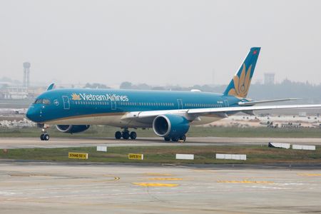 Three Vietnamese Airlines Purchase 90 Boeing Aircraft in $30B Deal