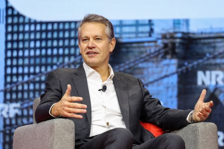 New Walmart CEO Takes Cautious Approach Despite Strong Holiday Sales Growth