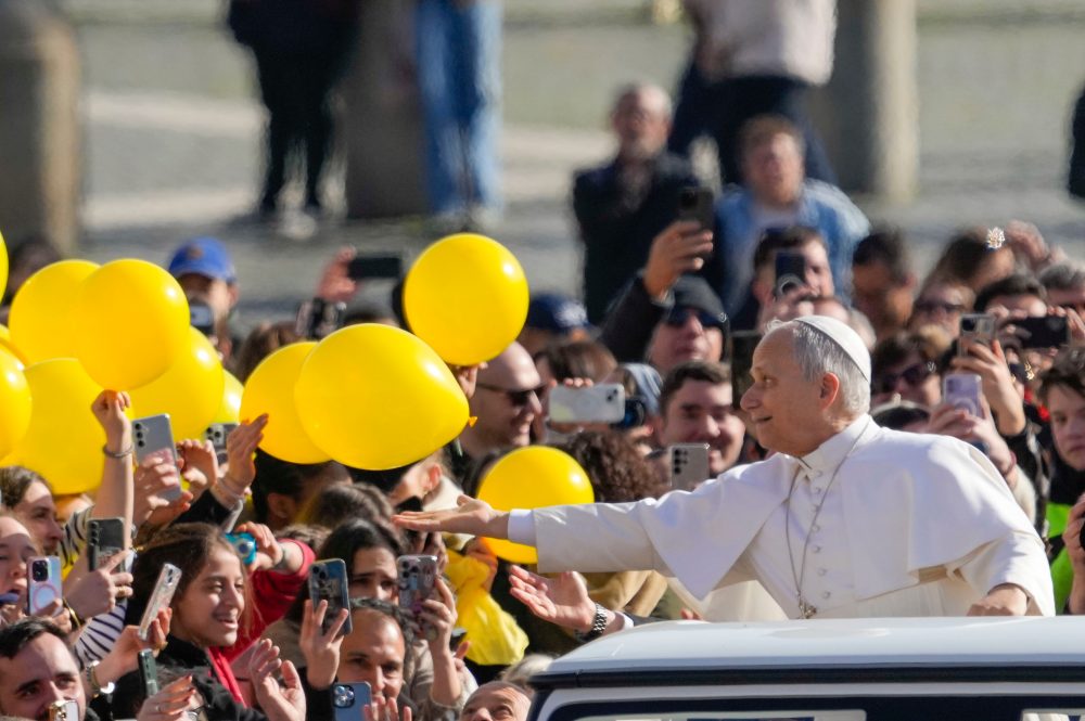 Pope Leo XIV Announces Extensive Italian Tour Including Historic Migration Island