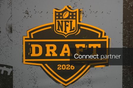 Five Top Center Prospects Ready for 2026 NFL Combine Evaluation