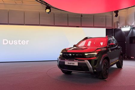 French Automaker Renault Warns of Profit Squeeze Amid Chinese Competition