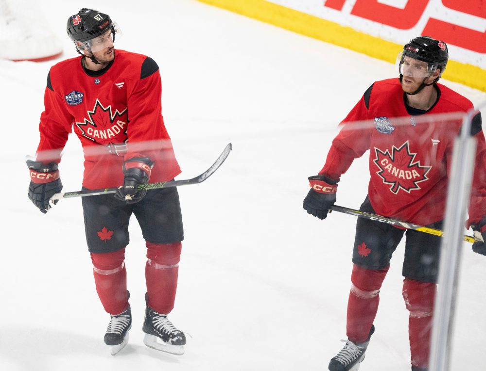 McDavid Poised to Take Over as Canada’s Hockey Captain from Injured Crosby