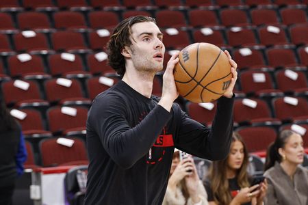 Chicago Bulls Guards Expected Back After Hamstring Injuries