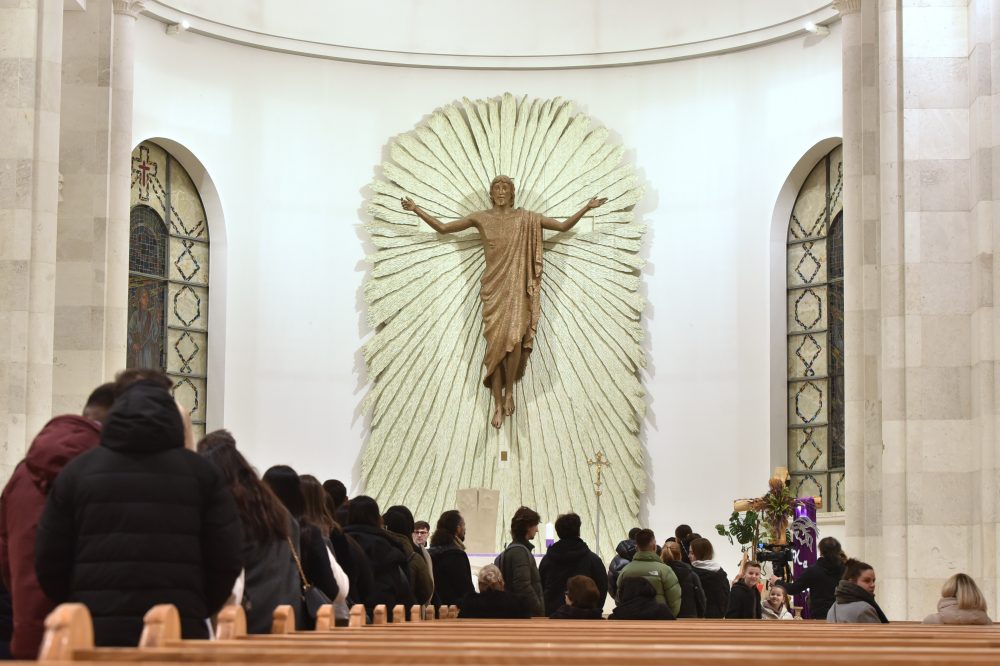 Religious Communities in Kosovo Unite as Lent and Ramadan Begin Together