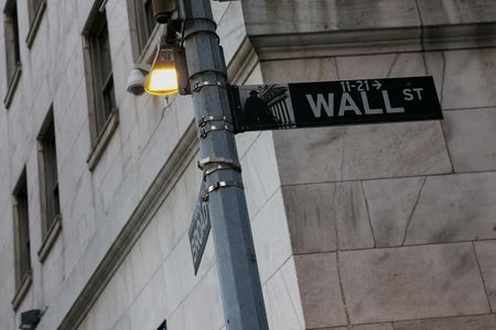 Wall Street Brokerage Clear Street Pulls IPO Plans Due to Market Turmoil