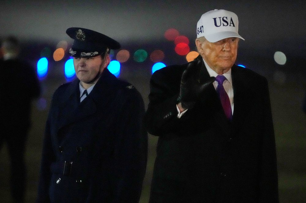 Trump Orders Release of UFO Files Following Obama Alien Comments