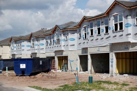 December Home Sales Dip Nationwide as Builders Work to Clear Inventory
