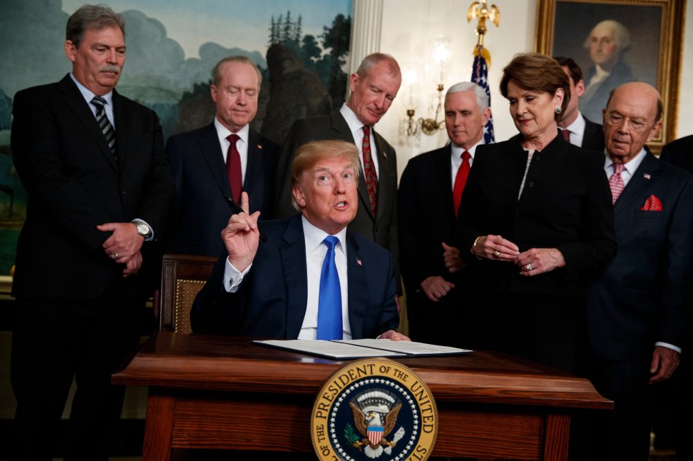 High Court Overturns Trump’s Emergency Trade Tariffs in 6-3 Ruling
