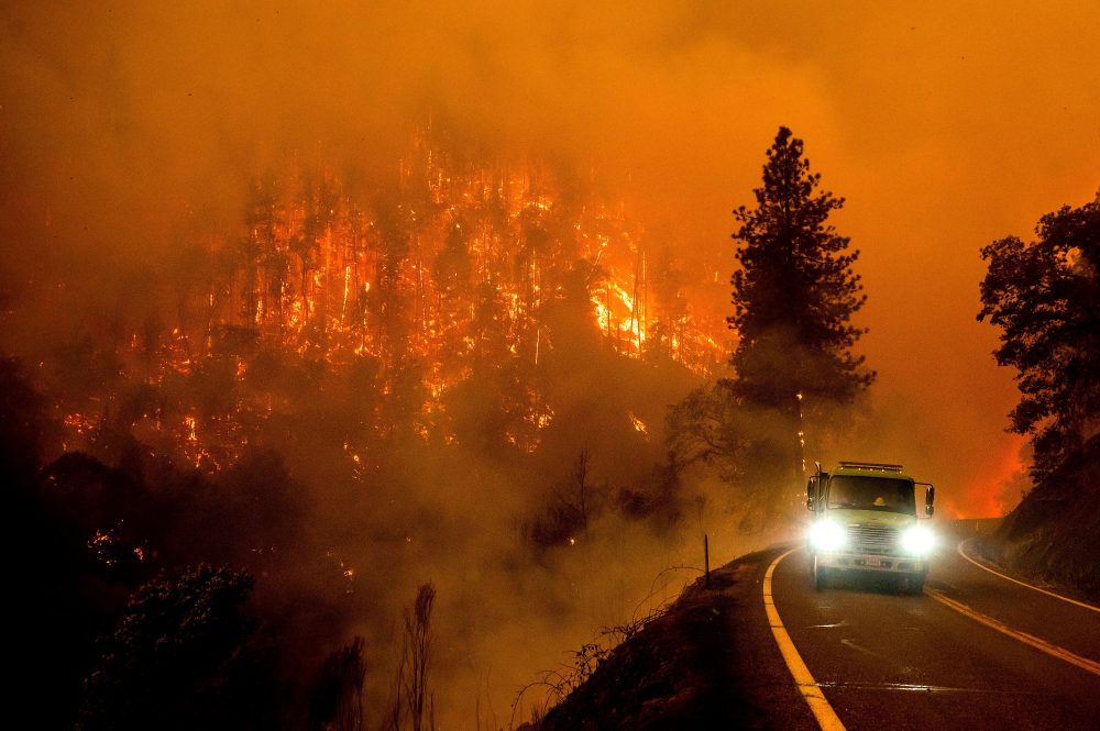 Utility Company Agrees to $575M Settlement Over Western Wildfires