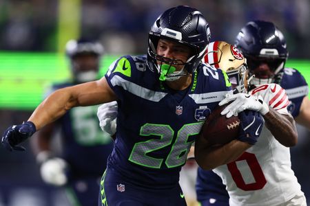 Seattle’s Charbonnet Has ACL Surgery After Playoff Injury
