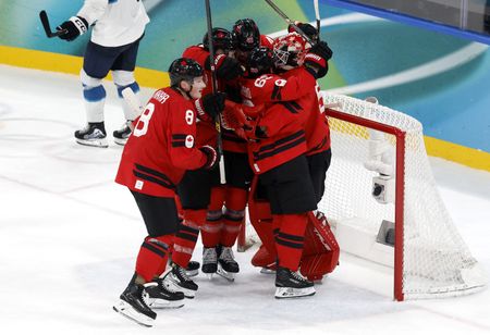 Canada Opens Bars at Dawn for Olympic Hockey Gold Medal Game vs. USA