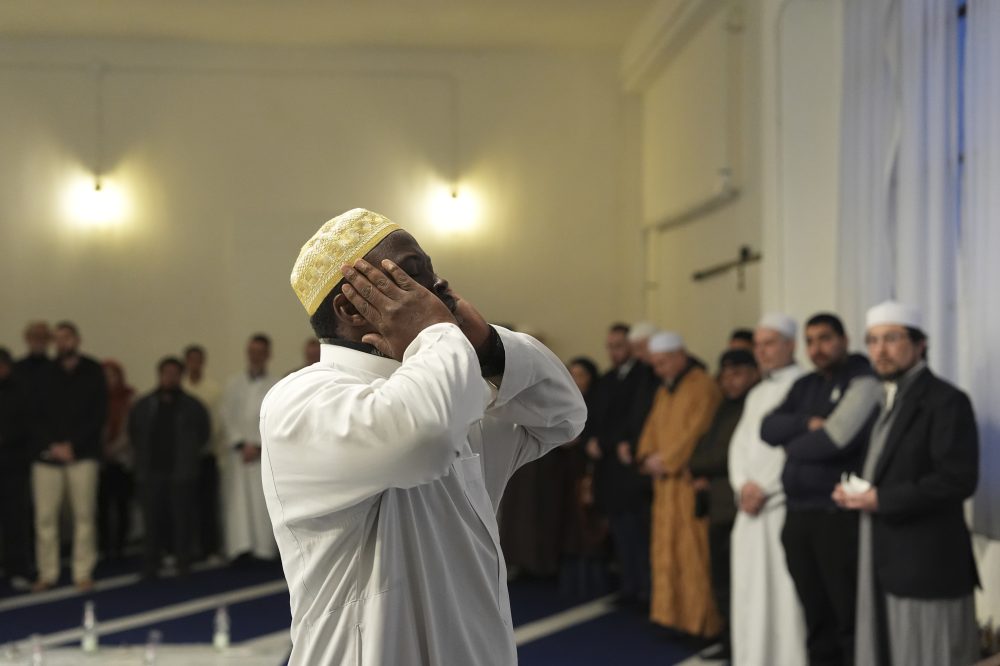 Olympics Meet Ramadan: Muslim Communities Navigate Faith During Italian Games