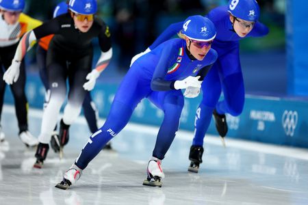 Italian Skater Steals Show at Winter Olympics, Dutch Dominance Continues