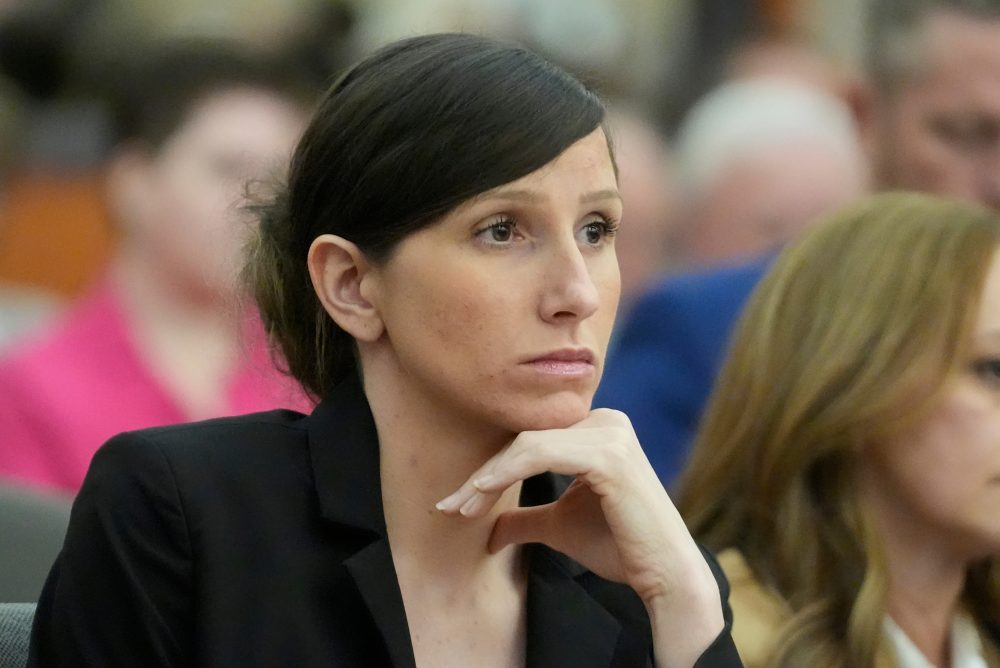 Utah Mother Goes on Trial for Allegedly Poisoning Husband, Then Writing Grief Book