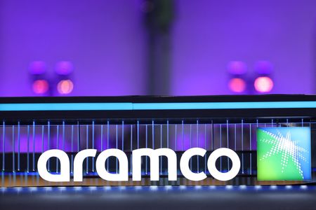 Saudi Aramco Finalizes Major Oil Sales to US Companies and India