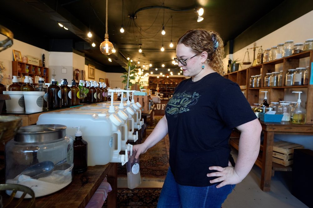 Refill Shops Offer New Way to Cut Down on Packaging Waste