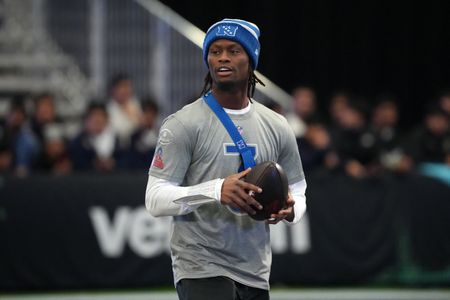 Cowboys Expected to Use Franchise Tag on WR Pickens, Focus on Defense