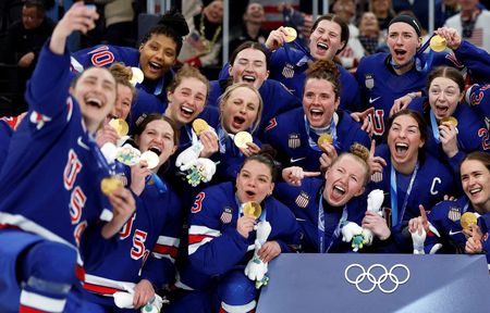 Olympic Gold-Winning US Women’s Hockey Team Can’t Attend State of the Union