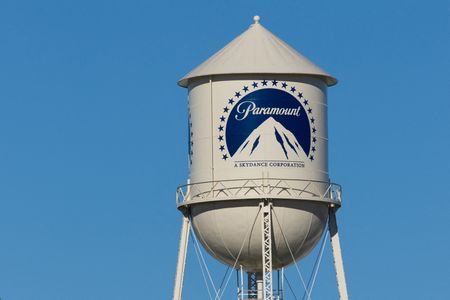 Hollywood Giants Battle for Warner Bros as Paramount Ups Bid Against Netflix