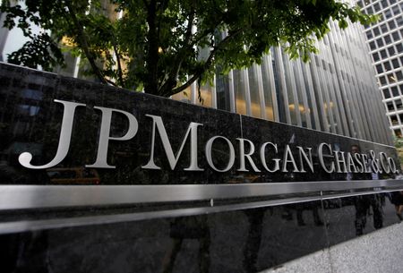Major Bank Predicts Gold Could Hit $6,300 by 2026