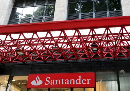 Spanish Banking Giant Santander Sets Ambitious 20 Billion Euro Profit Goal by 2028