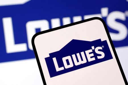 Lowe’s Cuts Outlook as Delaware Homeowners Delay Major Renovations