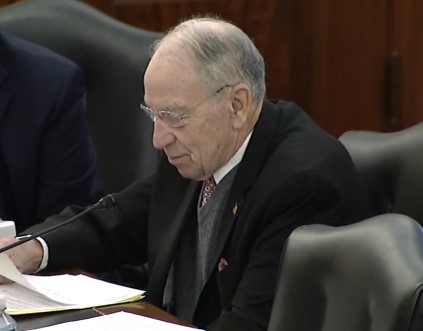 Senator Backs Trump’s Order to Boost Domestic Glyphosate Production